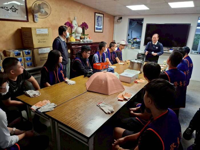 2025年11月1日 慈青志工隊 興德環保站圖片