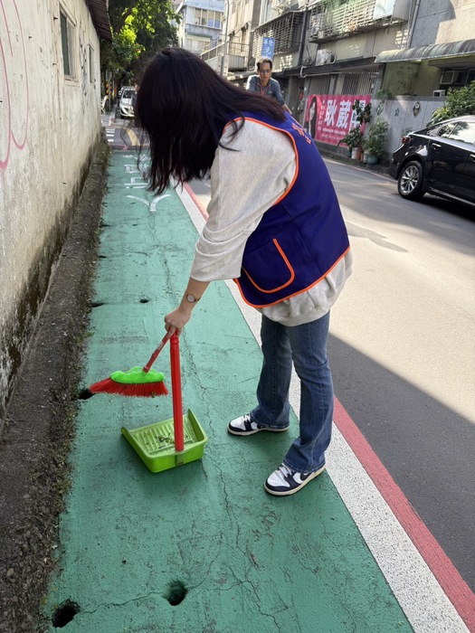 2025年11月29日 樂育志工隊 景仁里環境清潔打掃圖片